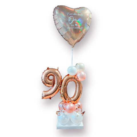 Ballongestell aus zwei Folienzahlen mit personalisiertem Folienherz in 43cm | goldene Folienzahlen | Latexballons in metallic rosé & pearl white