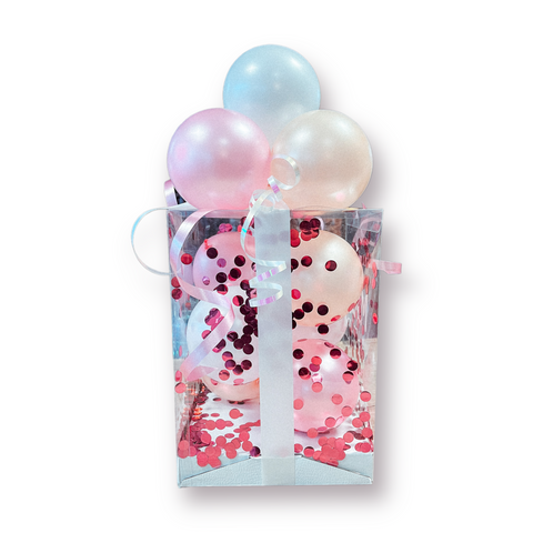 Geschenkbox mit Luftballons in pearl weiß, pearl peach & pearl rosa